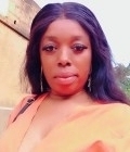 Dating Woman Cameroon to Yaounde4 : Christelle, 36 years